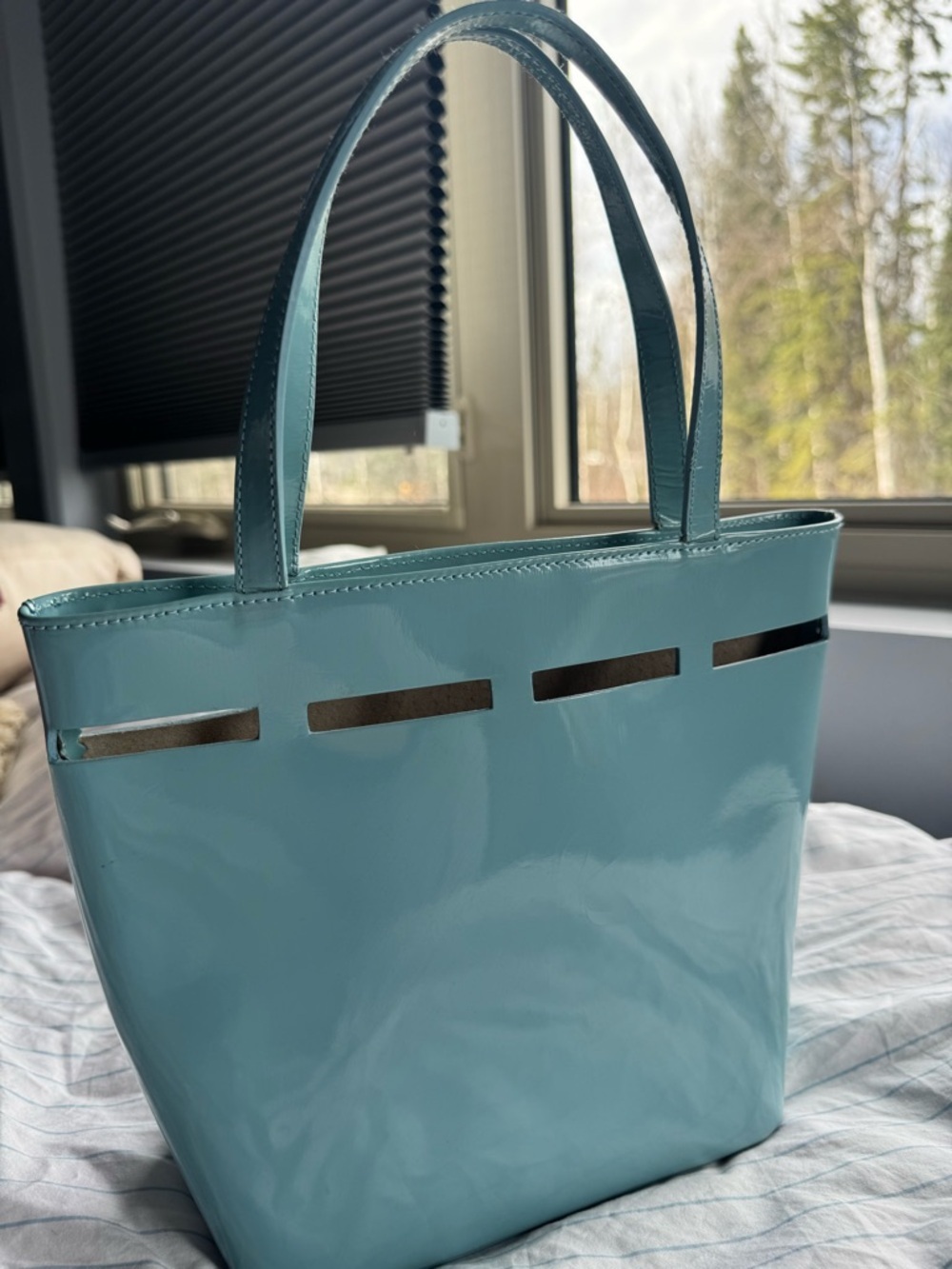 Kate Spade Robinegg Blue Bucket Bag - Picture 3 of 4